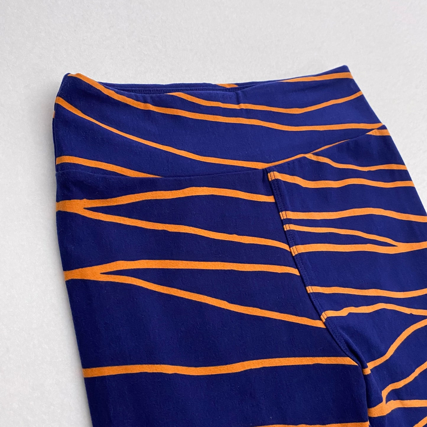 LuLaRoe Leggings | OS (2-10) | Blue/Orange Abstract Lines | New