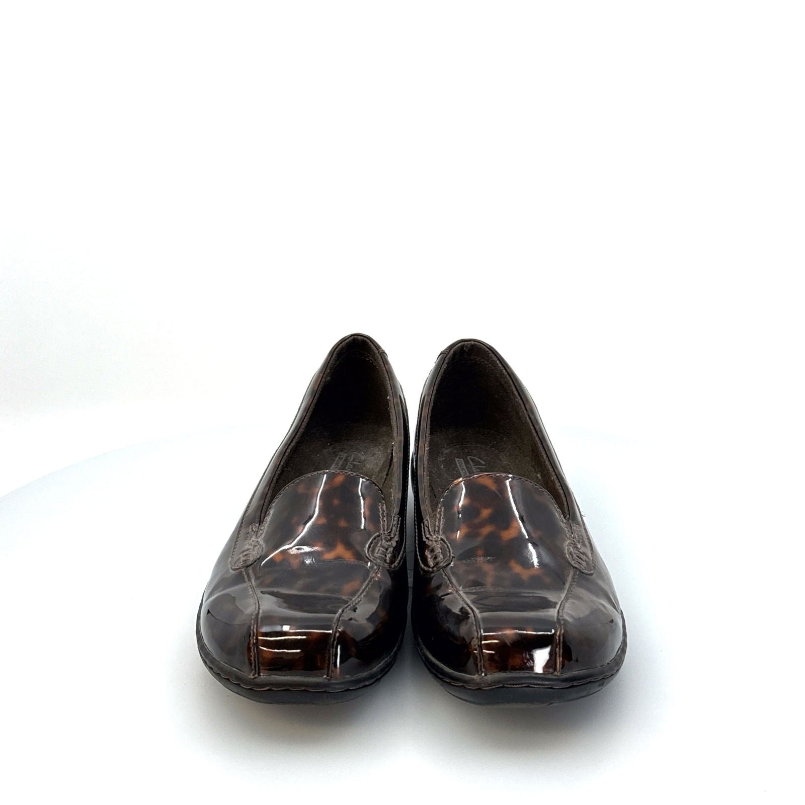 Clarks Collection | Womens Tortoise Patent Loafers | Color: Brown | Size: 8.5 | Pre-Owned -  | Buy at Parsimony Shoppes