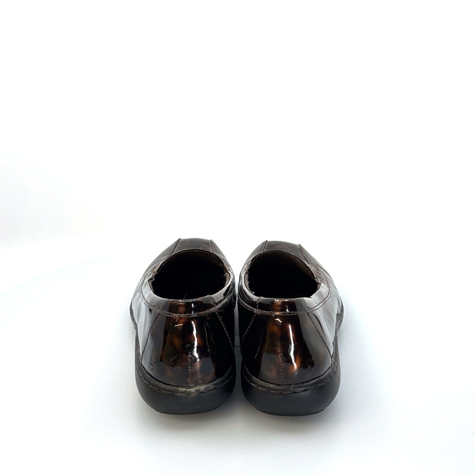 Clarks Collection | Womens Tortoise Patent Loafers | Color: Brown | Size: 8.5 | Pre-Owned -  | Buy at Parsimony Shoppes