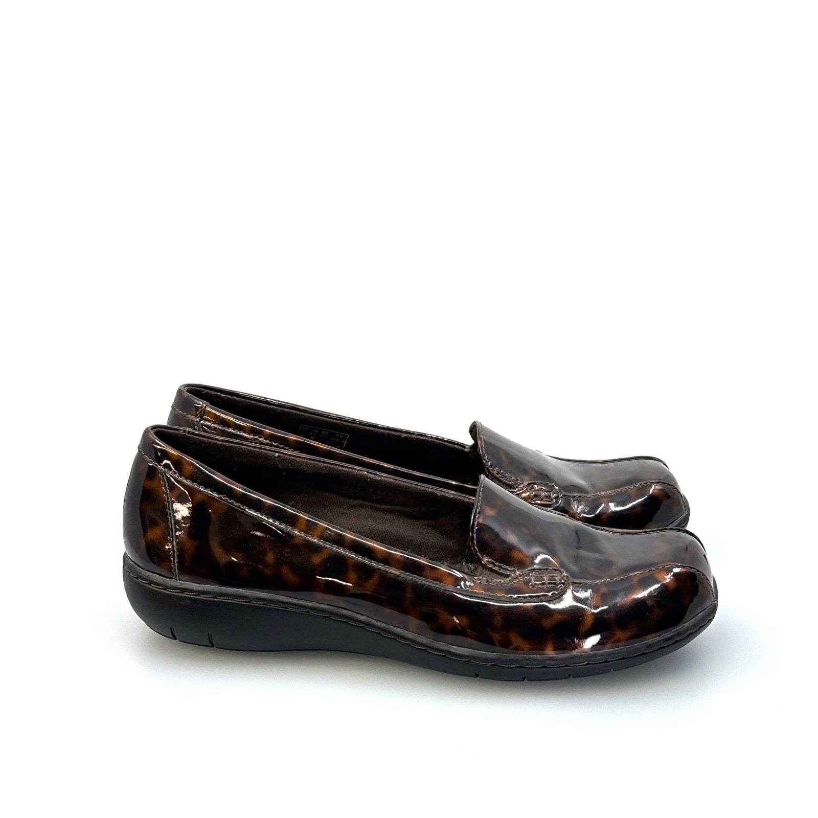 Clarks Collection | Womens Tortoise Patent Loafers | Color: Brown | Size: 8.5 | Pre-Owned -  | Buy at Parsimony Shoppes