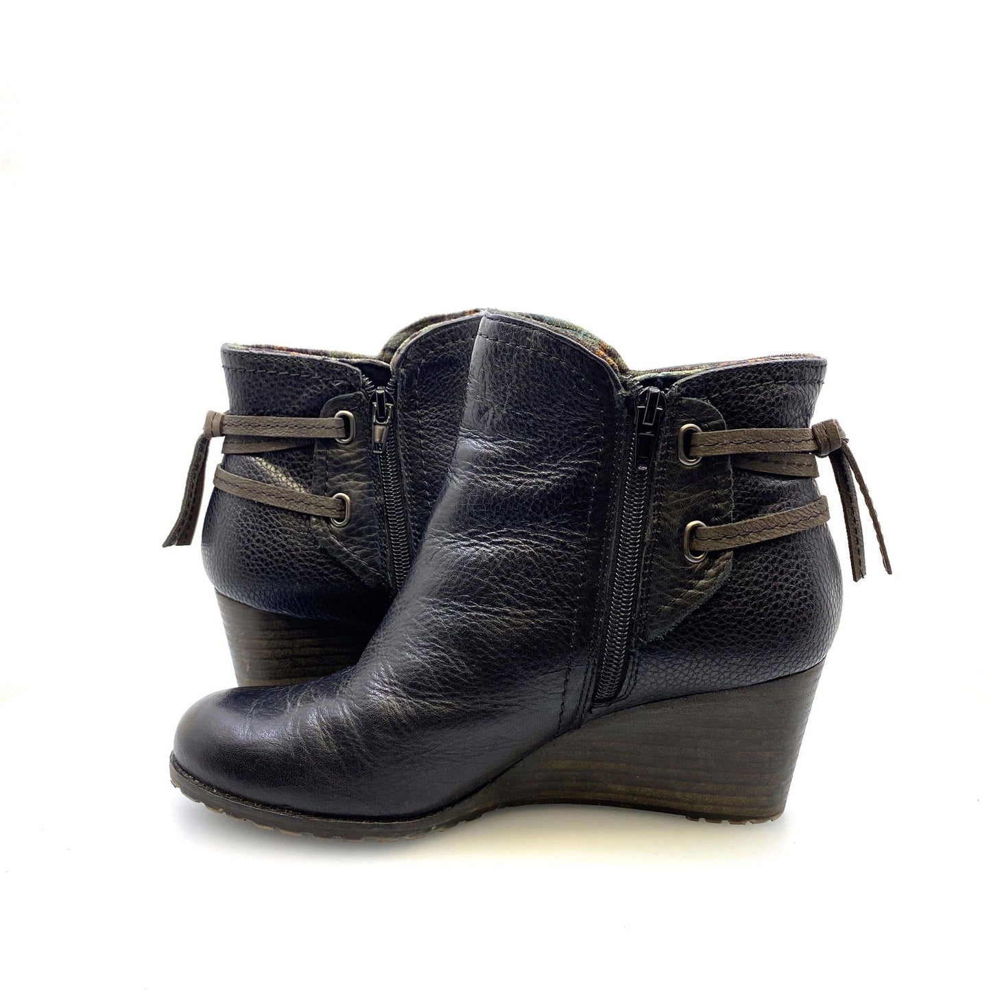 Cobb Hill by Rockport Womens “Lucinda” Size 8M Black Back Tie Boot Booties -  | Buy at Parsimony Shoppes