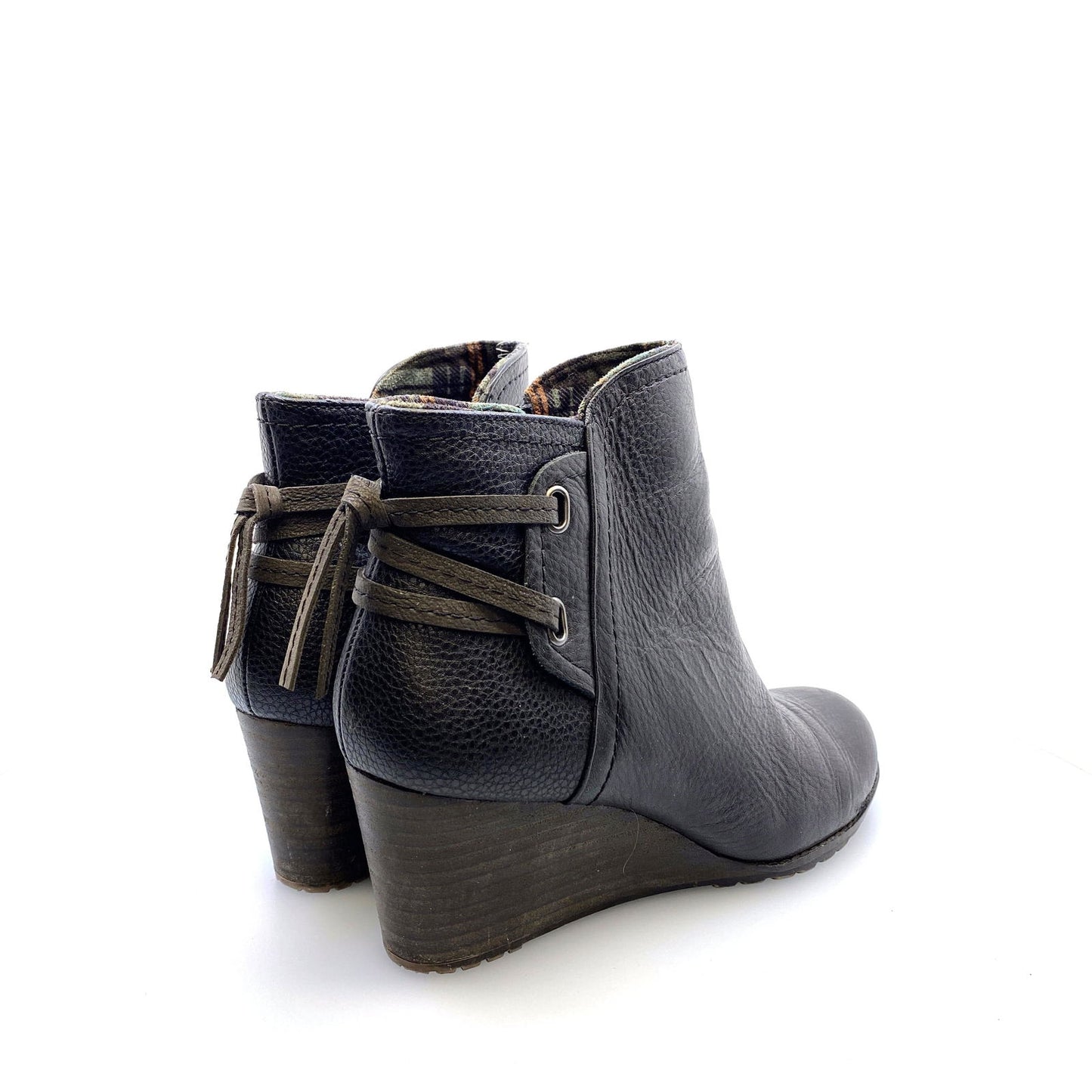 Cobb Hill by Rockport Womens “Lucinda” Size 8M Black Back Tie Boot Booties -  | Buy at Parsimony Shoppes