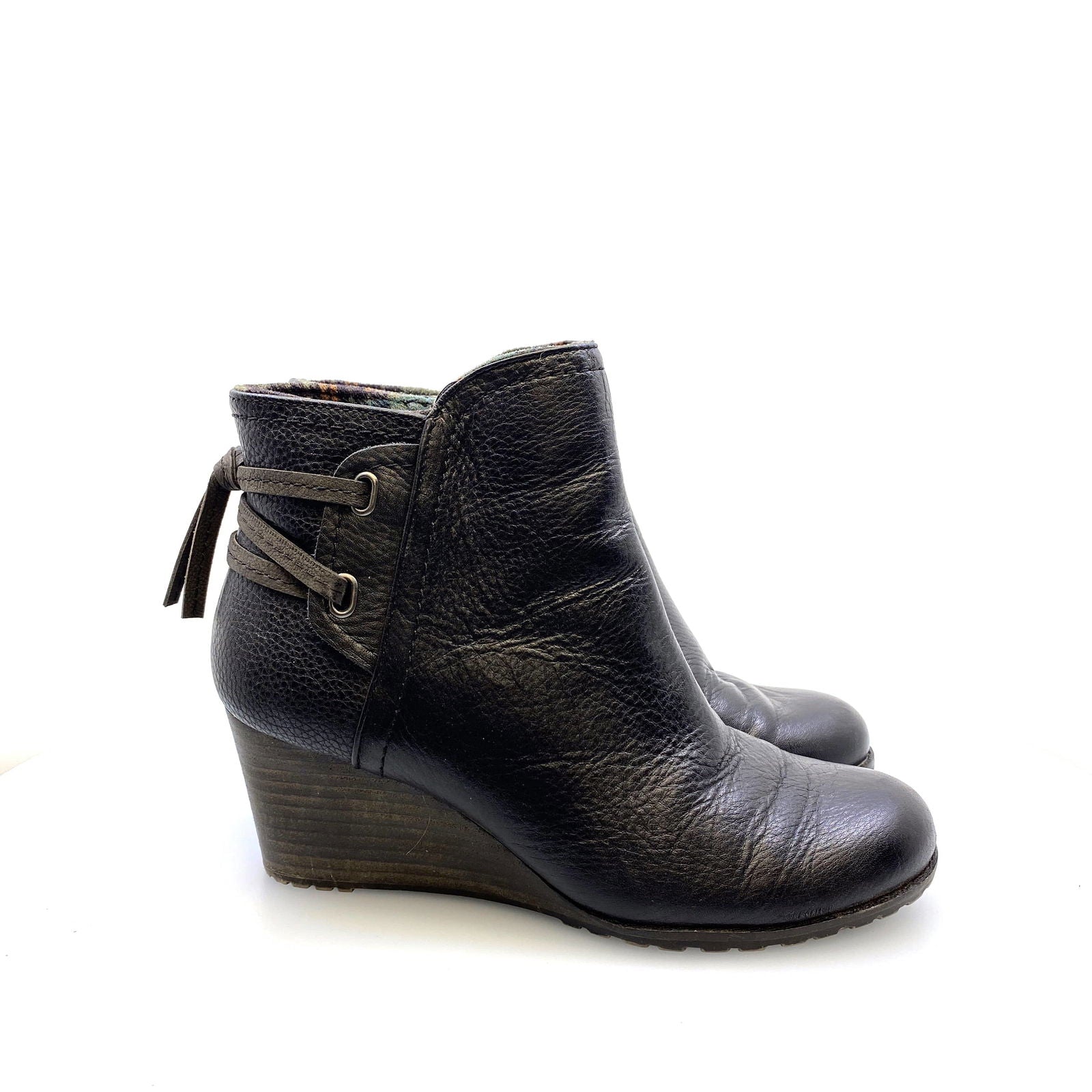 Cobb Hill by Rockport Womens “Lucinda” Size 8M Black Back Tie Boot Booties -  | Buy at Parsimony Shoppes