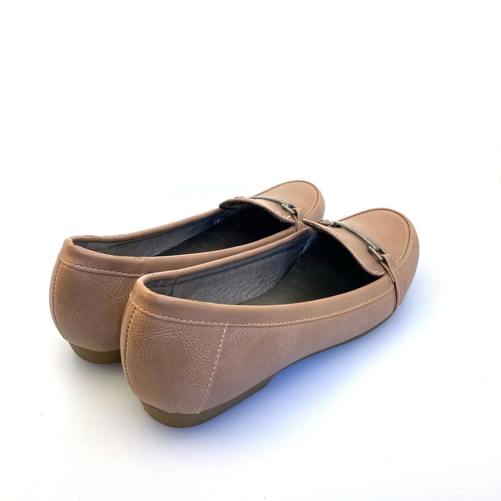Comfortable Life Stride Size 8.5 Tan Brown Dress Loafers Pre-Owned -  | Buy at Parsimony Shoppes