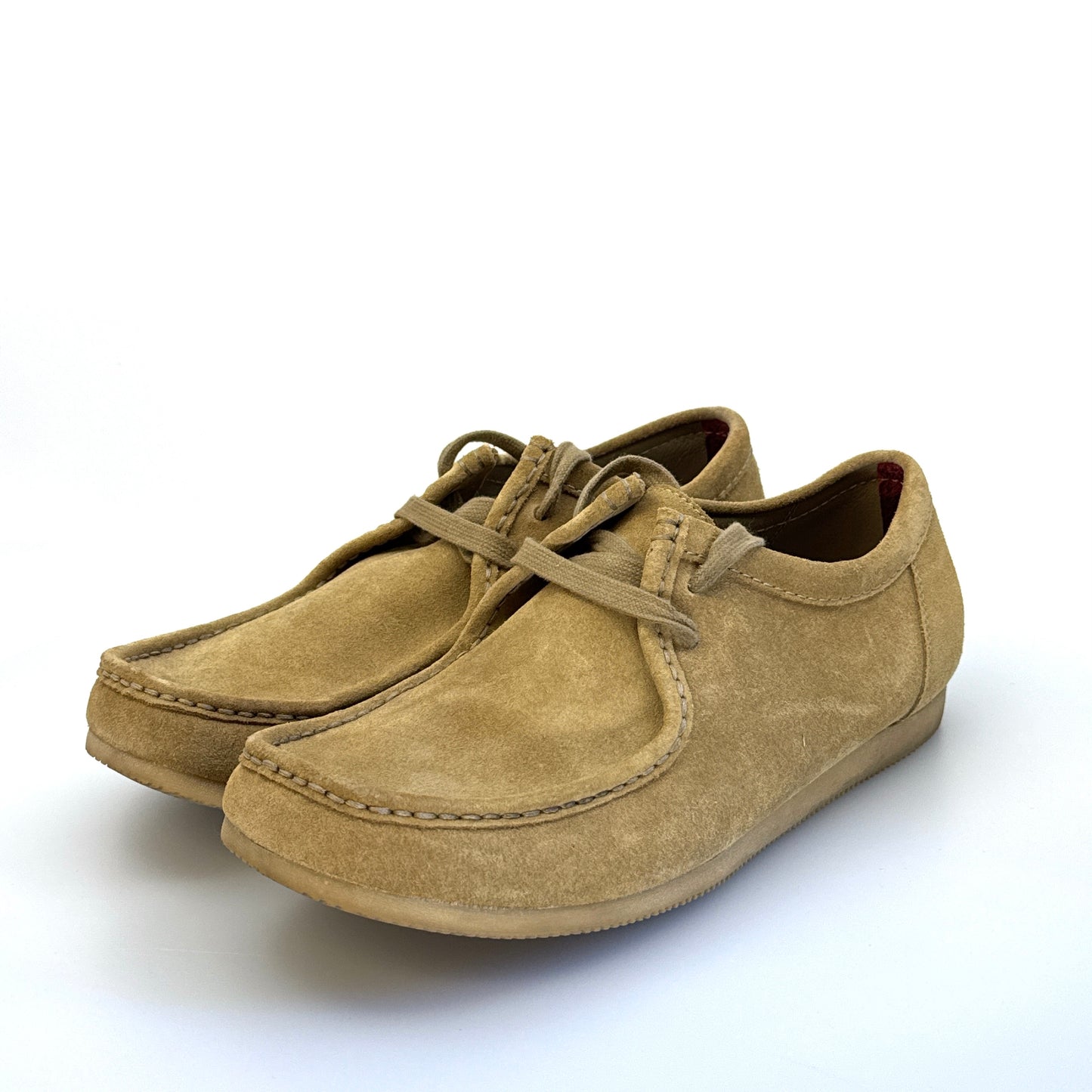 Clarks | Mens Wallabee Low Oak Hairy Shoes | Color: Beige | Size: 12M | Pre-Owned