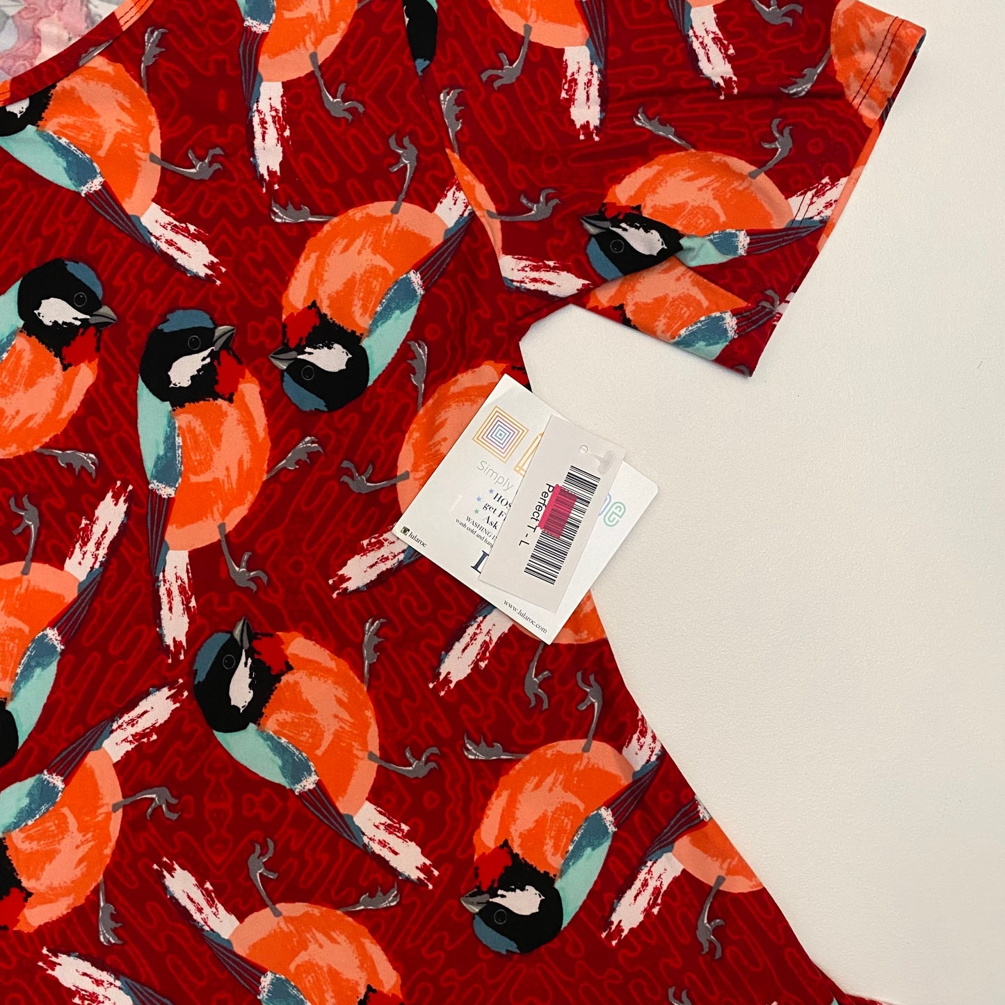 LuLaRoe Perfect T Swing Top | L (14-16) | Red Birds | NWT