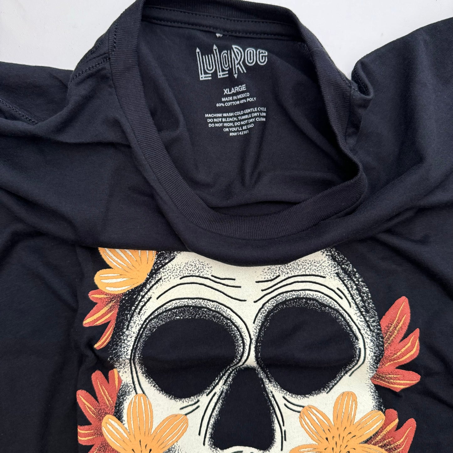 LuLaRoe Vault | ROCKER T | XL | Black | SKULL/FLORAL | NWT