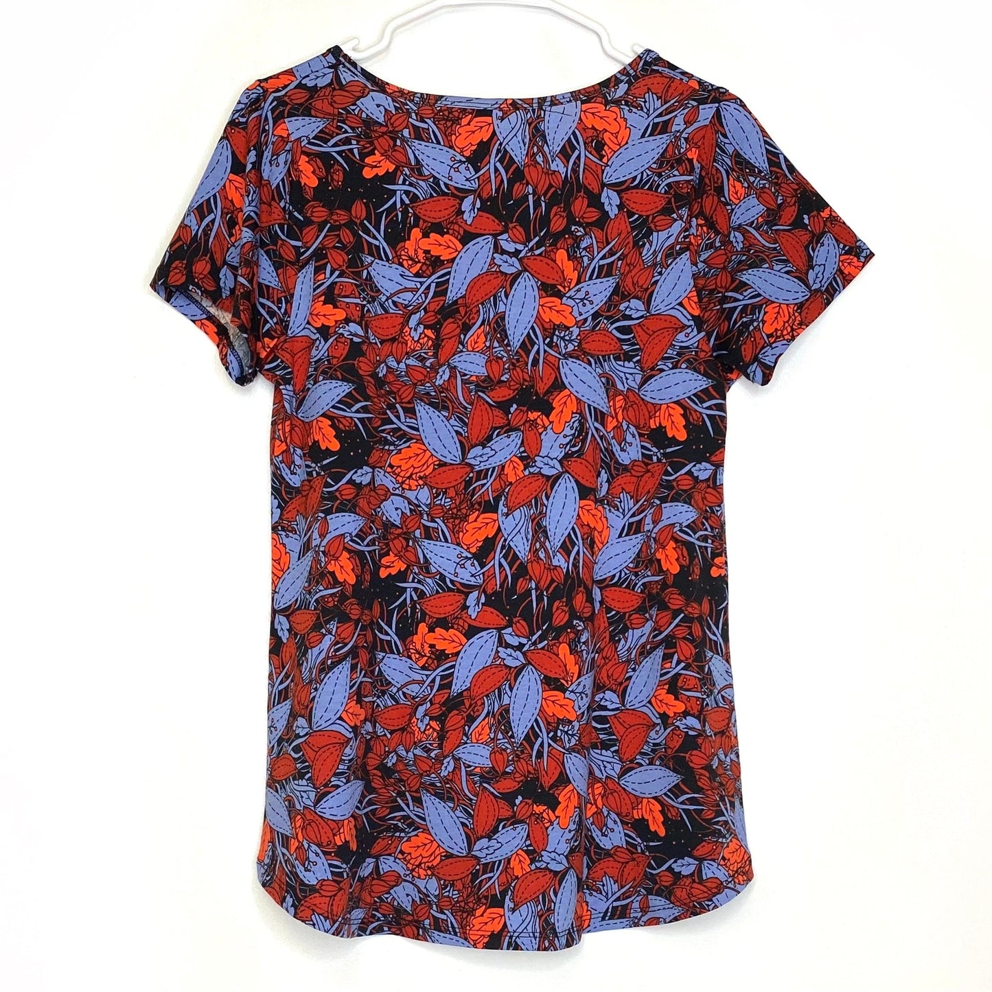 LuLaRoe Womens M Red/Blue/Black Floral Classic T S/s Top New