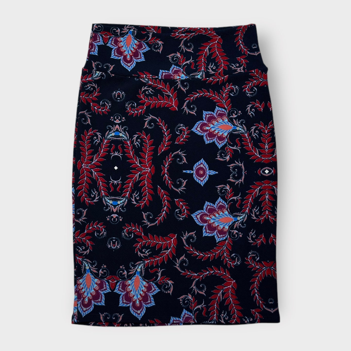 LuLaRoe Cassie Pencil Skirt - Navy Blue Ornamental Floral Pattern - Size M (8-12) - NWT