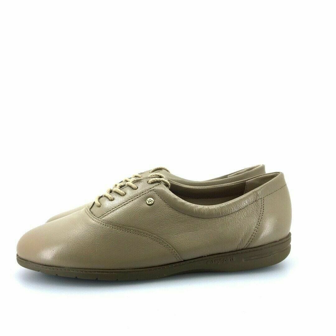 Easy Spirit Womens Shoes Size 9D ESMotion Beige Leather Anti-Gravity Comfort -  | Buy at Parsimony Shoppes