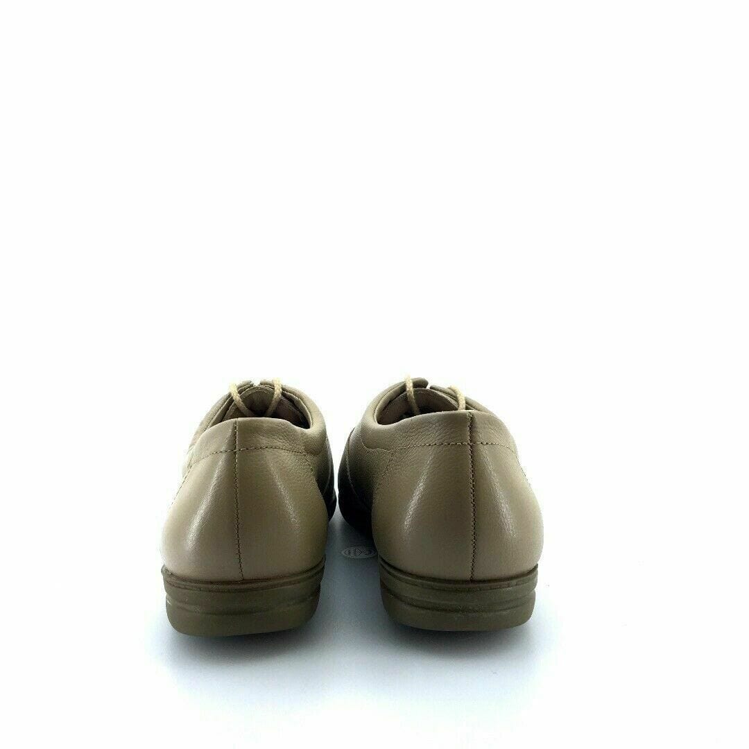 Easy Spirit Womens Shoes Size 9D ESMotion Beige Leather Anti-Gravity Comfort -  | Buy at Parsimony Shoppes