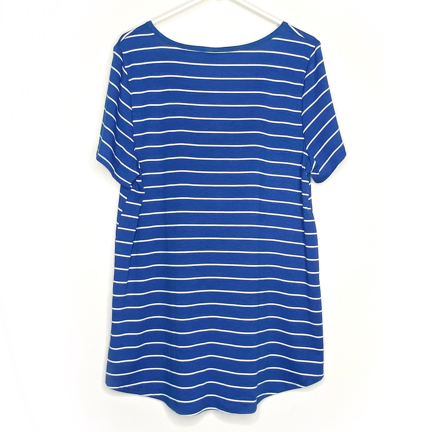 LuLaRoe Womens 2XL Blue/White Striped Classic T S/s Top NWT