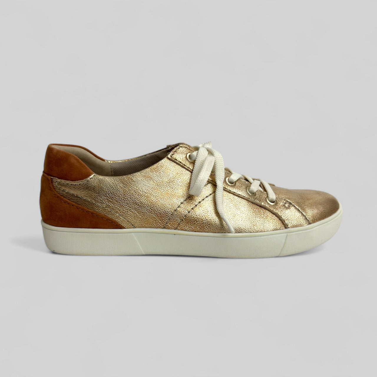 Naturalizer Womens Morrison Leather Sneakers | 9M | Gold Metallic | EUC