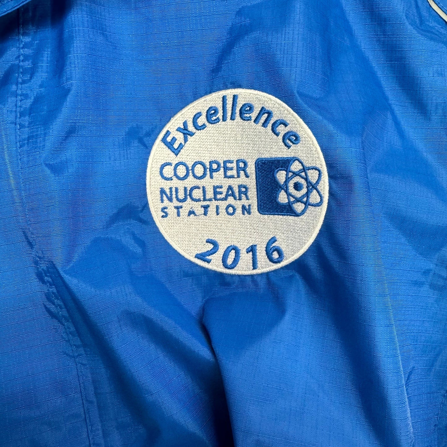 Cooper Nuclear Station 2016 | Mens Full Zip Weather Jacket | Color: Blue | Size: XL | NWT