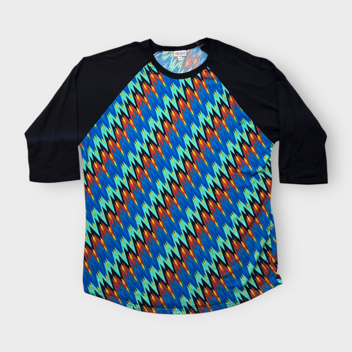 LuLaRoe Randy Baseball Tee 3XL - Blue/Red/Aqua Zigzag Print with Black Sleeves - Soft Stretch Fabric