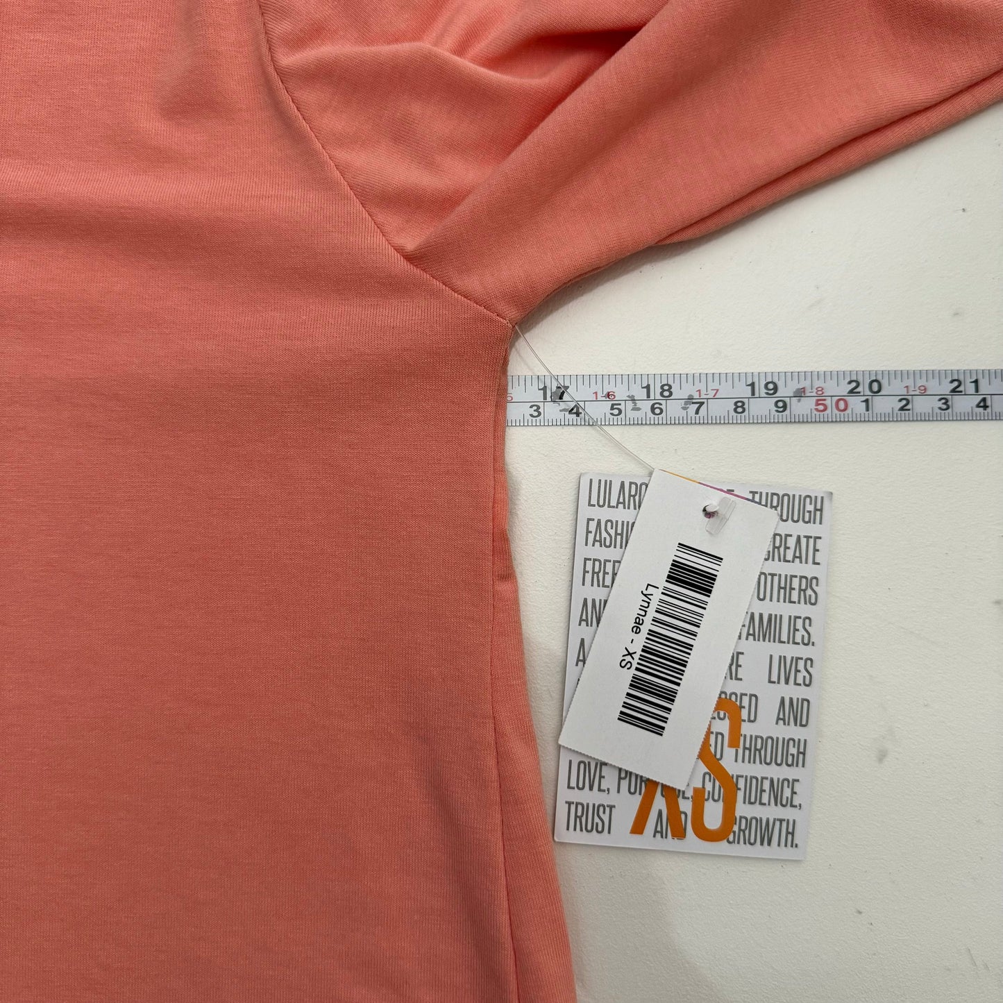 LuLaRoe Vault | Lynnae High-Low L/s Top | Size: XS (2-4) | Peach | Solid | NWT