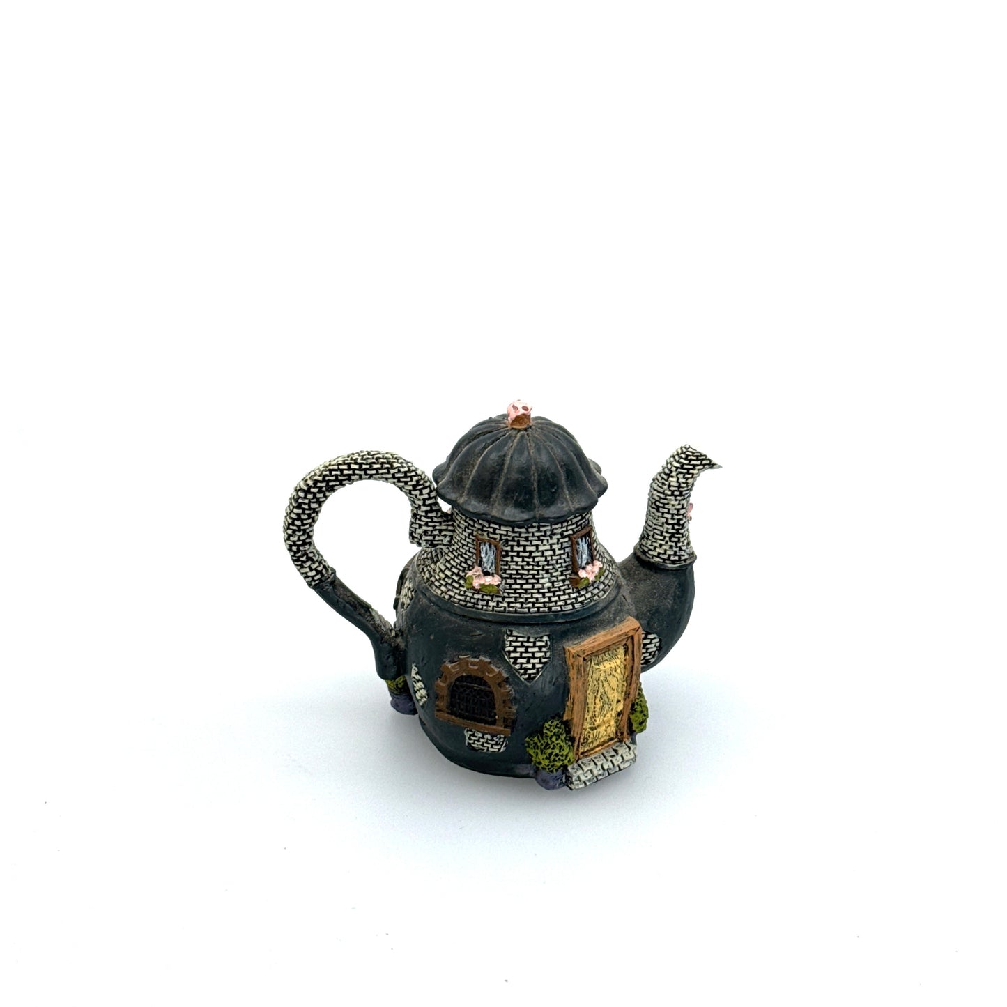 Hometown Teapot Cottages | ‘Ice Cream Shoppe’ Miniature | Color: Multicolor | Vintage