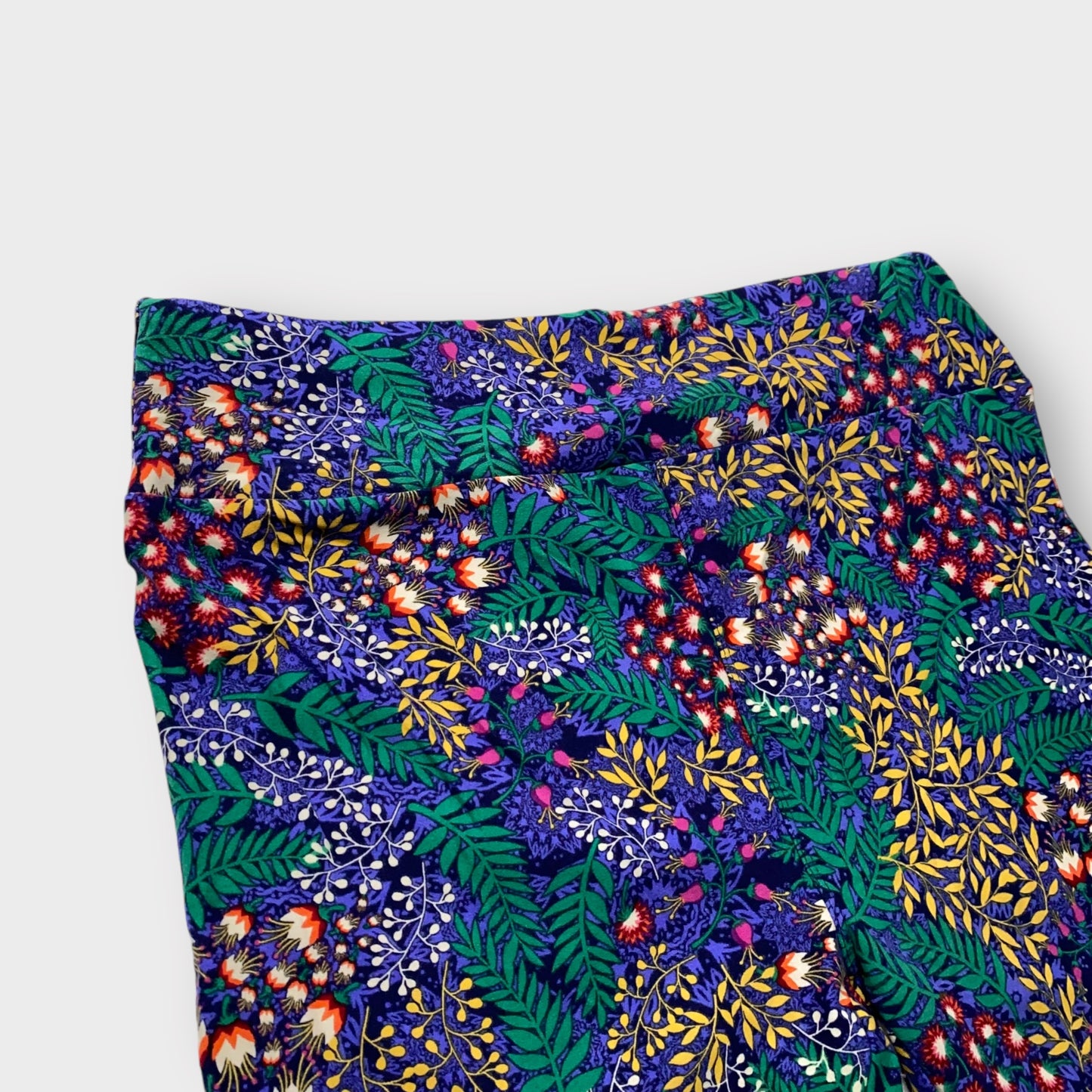 LuLaRoe Stretch Leggings | Tall & Curvy (12-18) | Colorful Floral Print | Cozy Everyday Wear | New