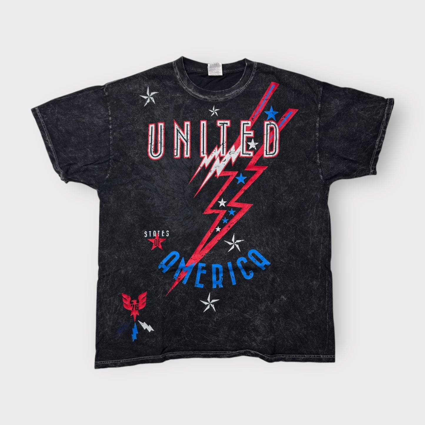 United States of America Graphic T-Shirt - Black with Lightning and Stars - Size Large