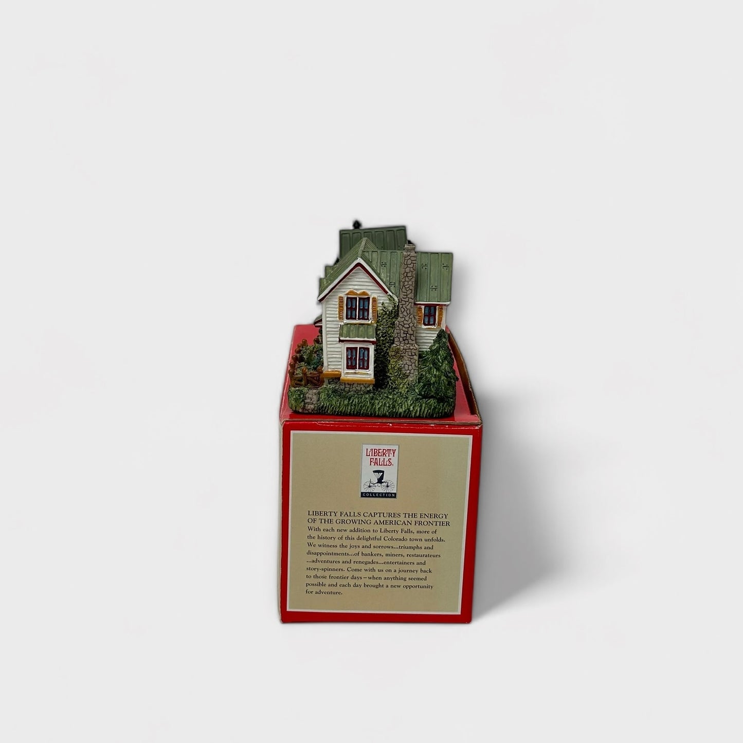 Liberty Falls Americana Collection - Henshaw House & Mother-in-Law Cottage - Collectible Miniatures