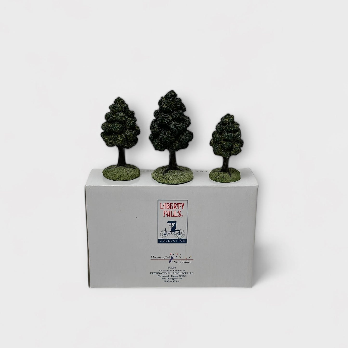 Liberty Falls Miniature Tree Accessory Set - Hand Painted - Mint Condition