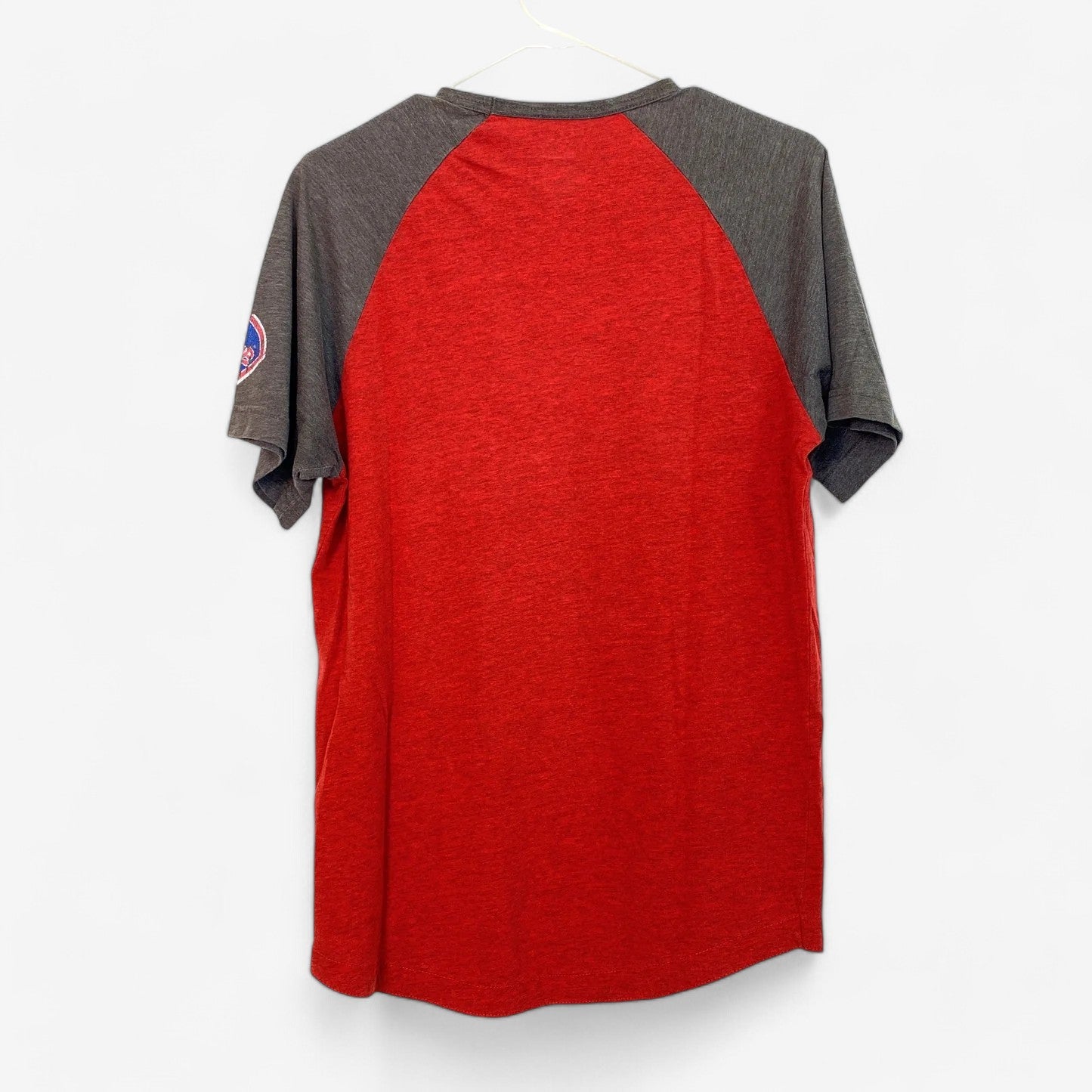 Majestic Men's Philadelphia Phillies Red Raglan T-Shirt - Size M - Gray Sleeves