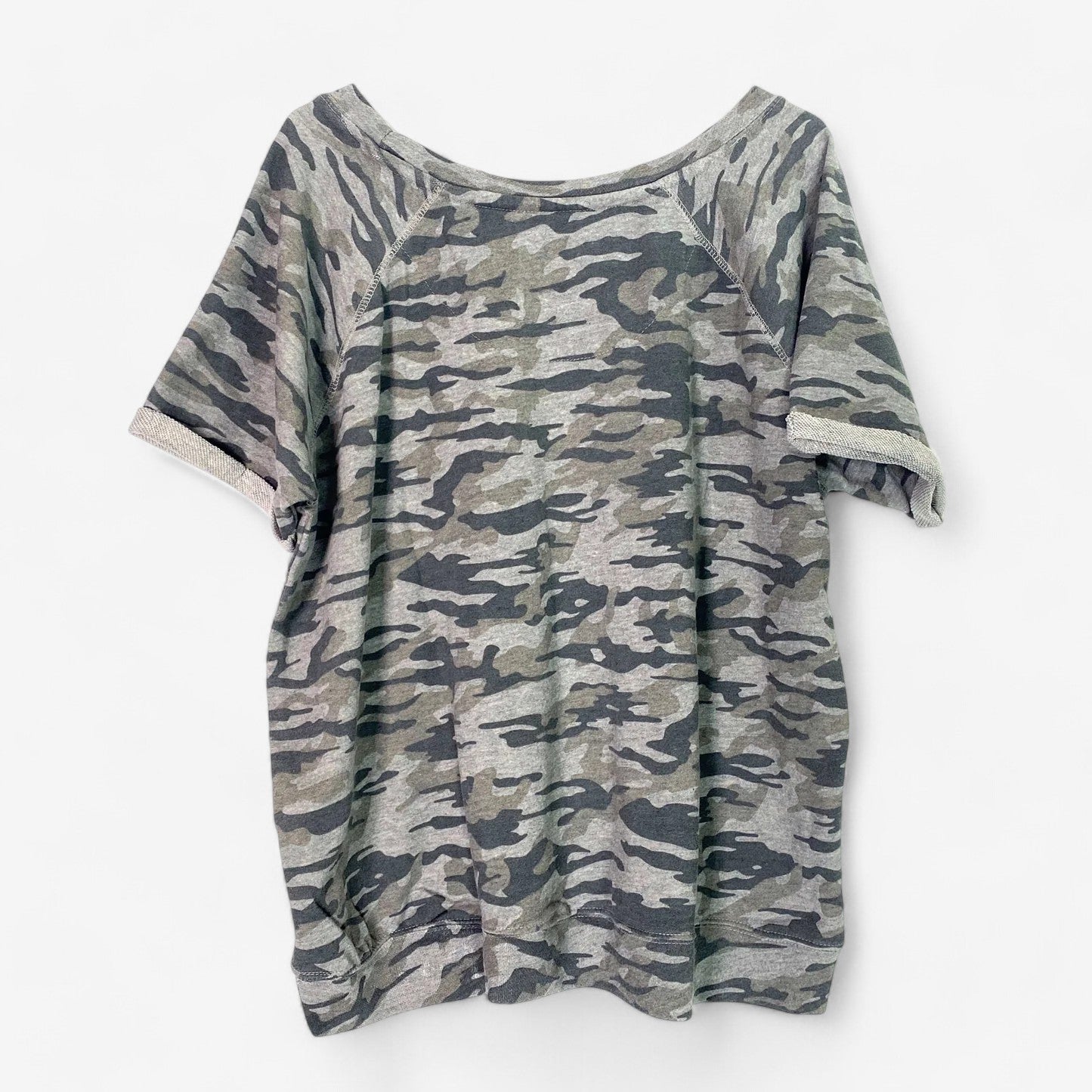 Pressbox Women's Gray Camouflage Iowa Short Sleeve Sweatshirt - Size 2XL