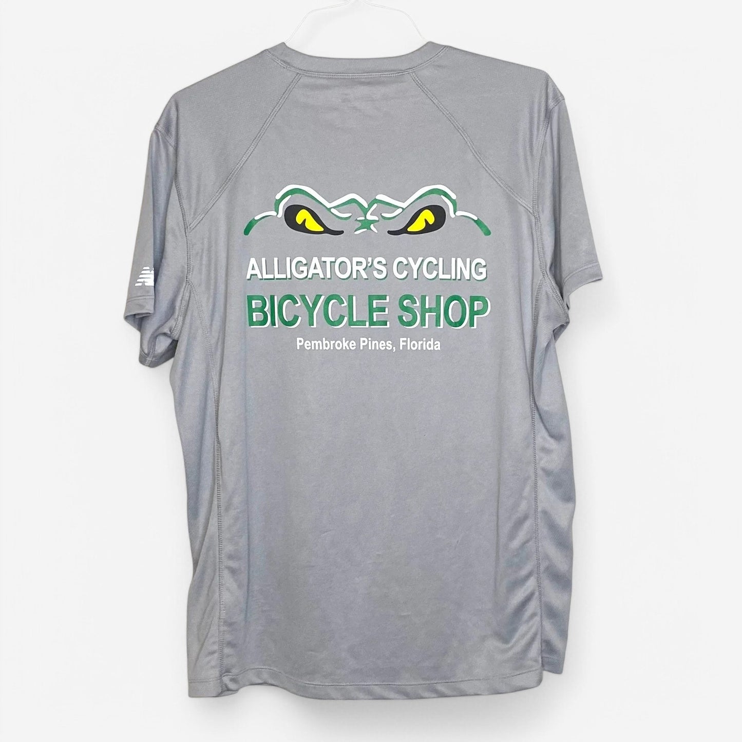 New Balance Men's Gray Alligator's Cycling Bicycle Shop T-Shirt - Size XL - Short Sleeve