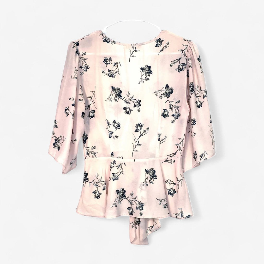 WAYF Women's Pink Floral Tie-Front Blouse - Size S