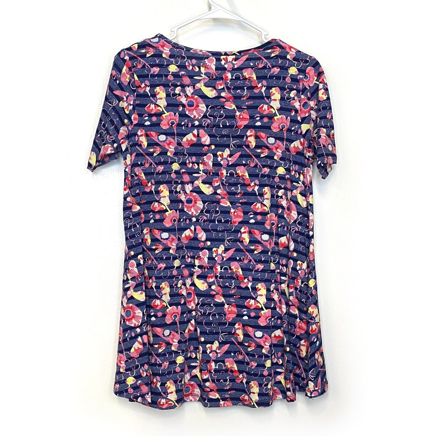 LuLaRoe Womens Size XXS Multicolor Floral IRMA Shirt S/s EUC