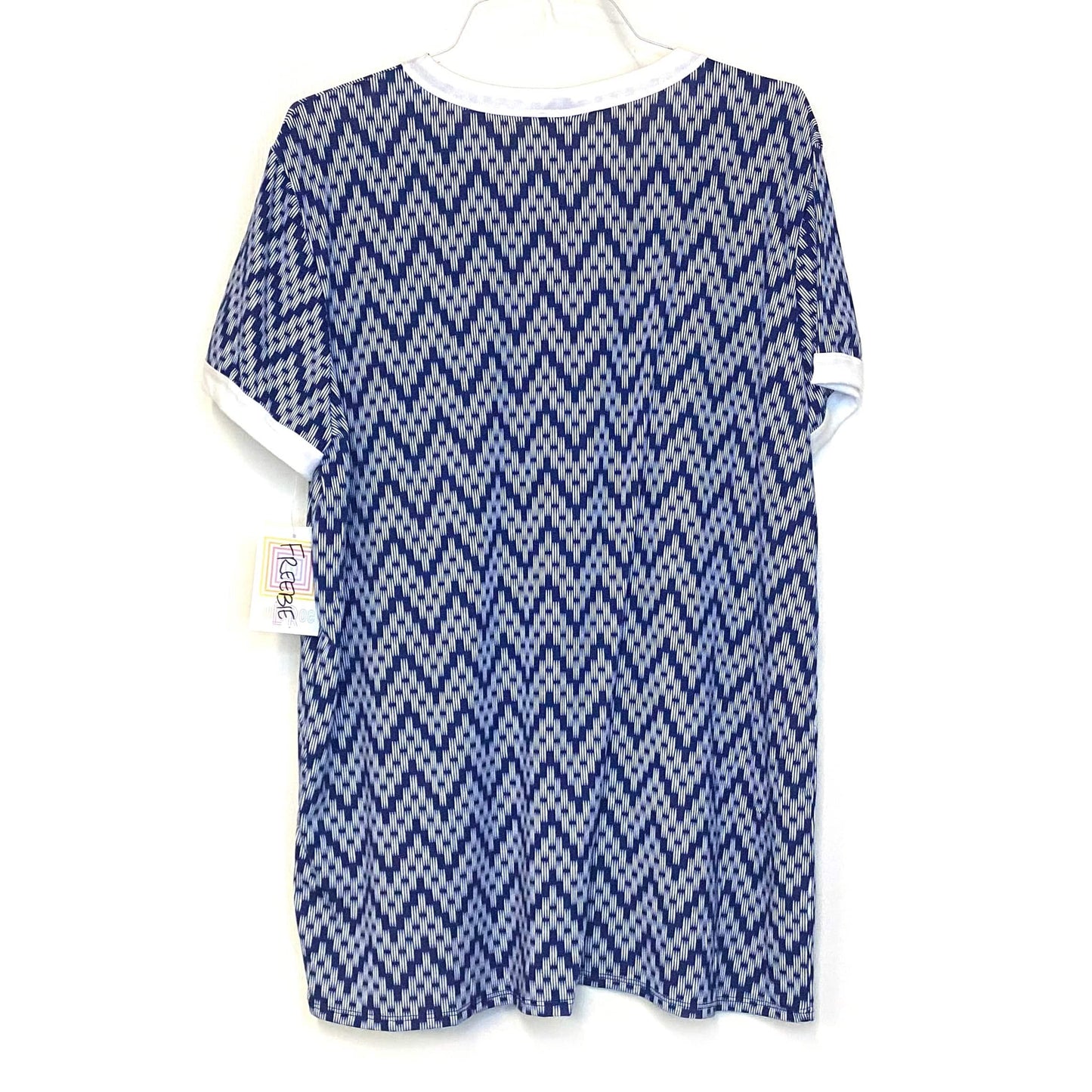 LuLaRoe | Liv T | 3XL (26-28) | Blue/White | Geometric | Cap Sleeves | NWT