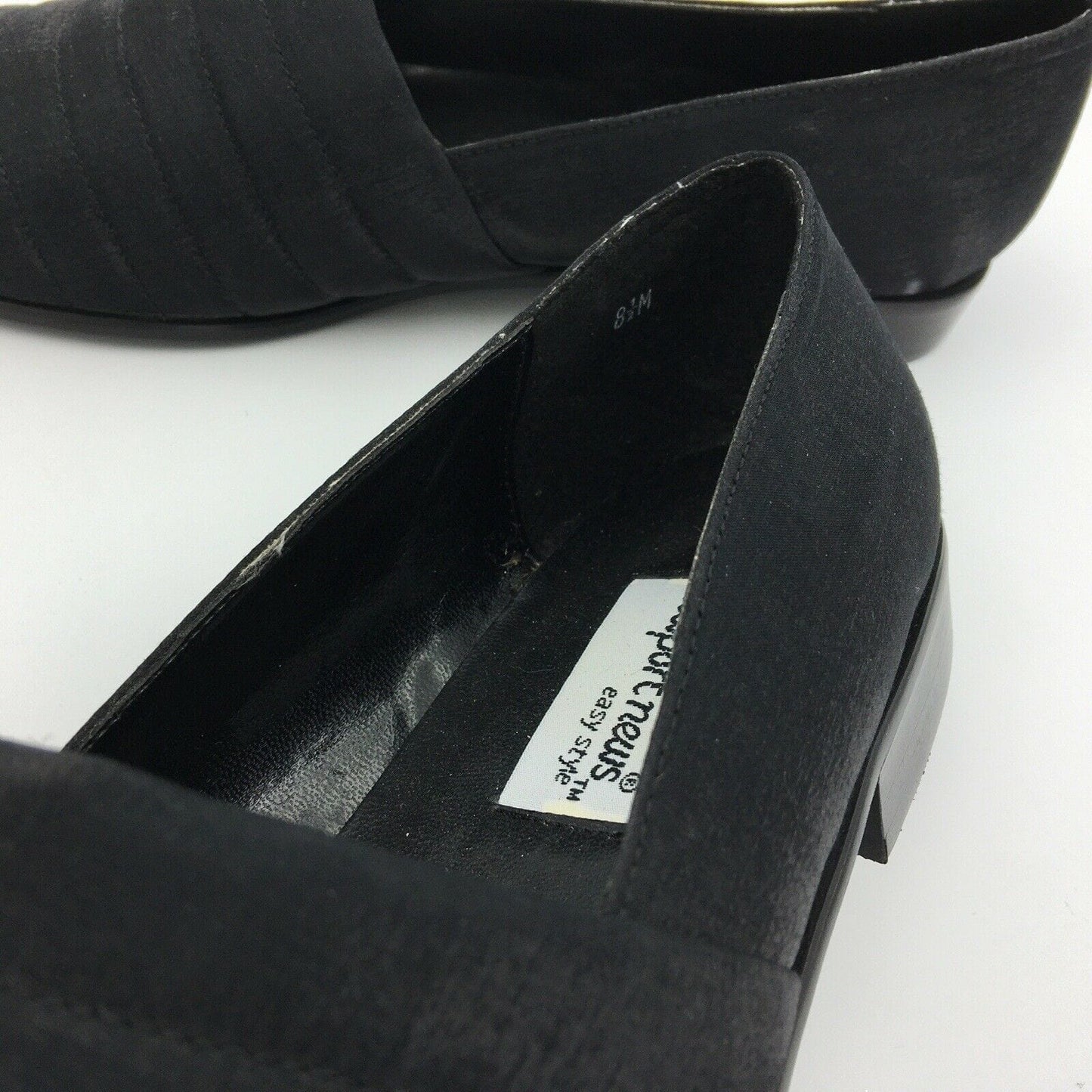 Newport News Womens “Easy Style” Size 8.5M Black Satin Slip-On Flats Shoes