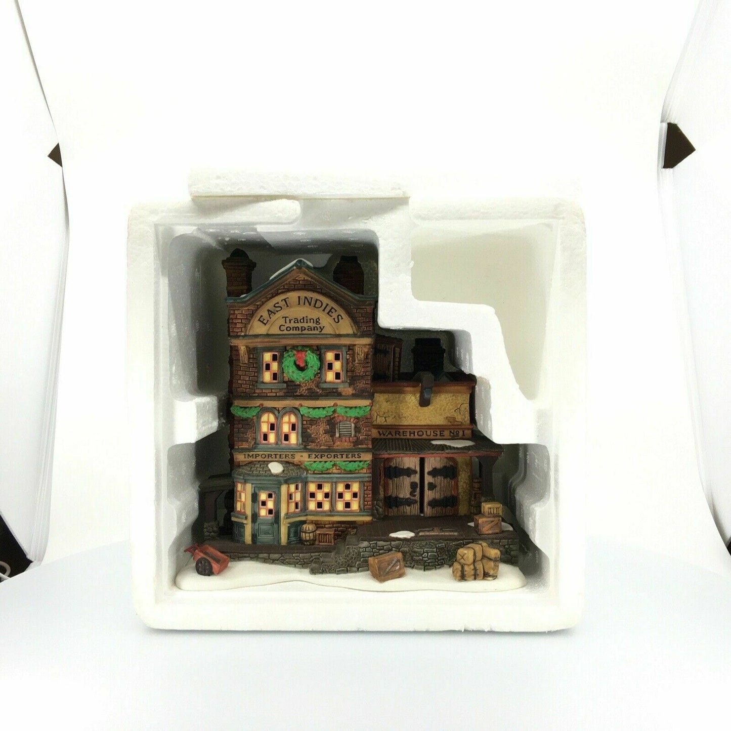 Dept 56 Dickens Village 1998 EAST INDIES TRADING CO. #58302 RETIRED
