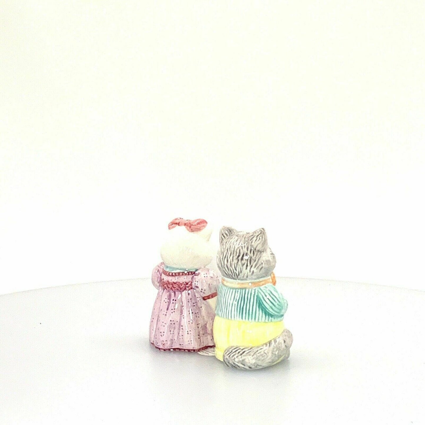 Vintage 1992 Avon Mr & Mrs Cat Salt & Pepper Shakers Set