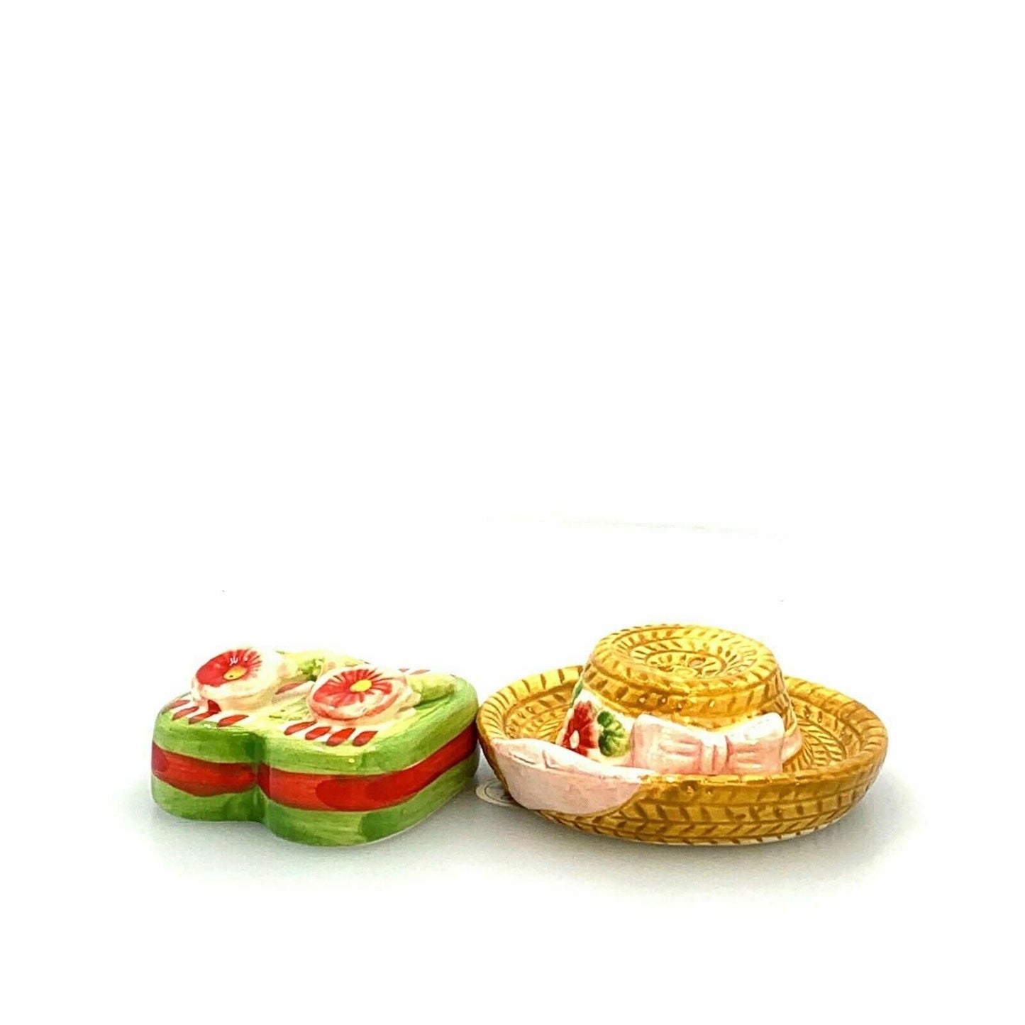 Summer Beach Flip Flop & Hat Salt And Pepper Shakers Set Ceramic