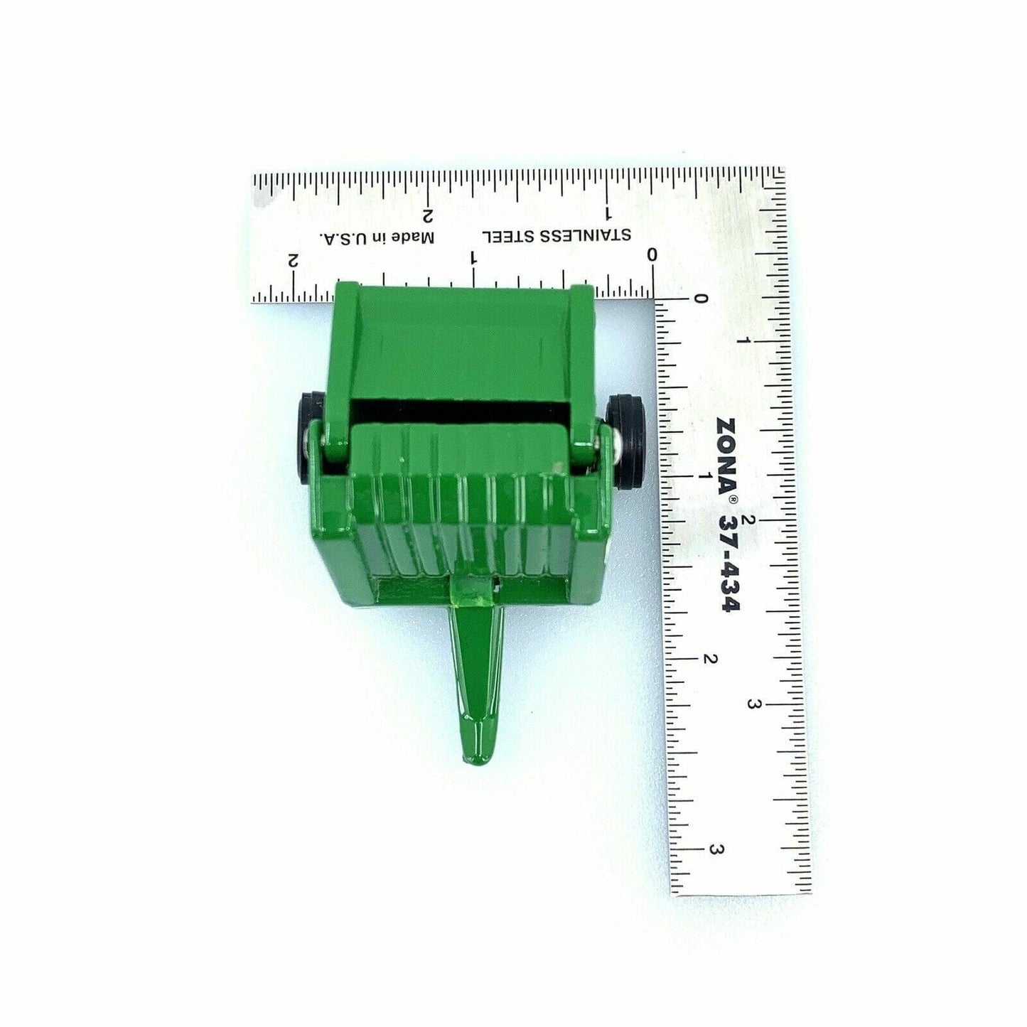 Vintage ERTL John Deere 568 Round Baler Diecast Toy Green 1:64 Scale