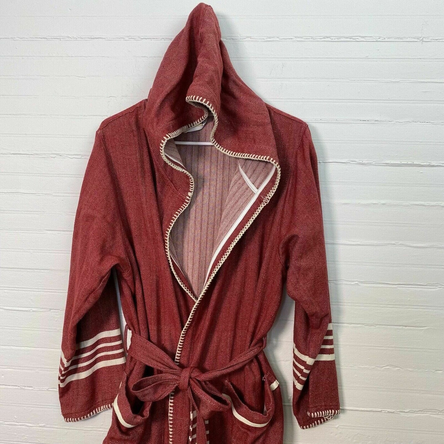 Lalay KKL Model Womens Size S Red Bathrobe Waist Tie And Hood Soft