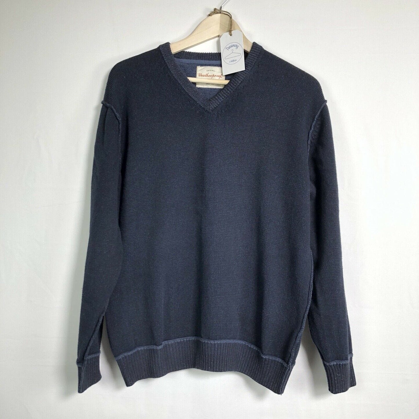 Stay warm and stylish with this Vintage Weatherproof Men's V-Neck Pullover Sweater - Blue, Size L. Very Good Condition.