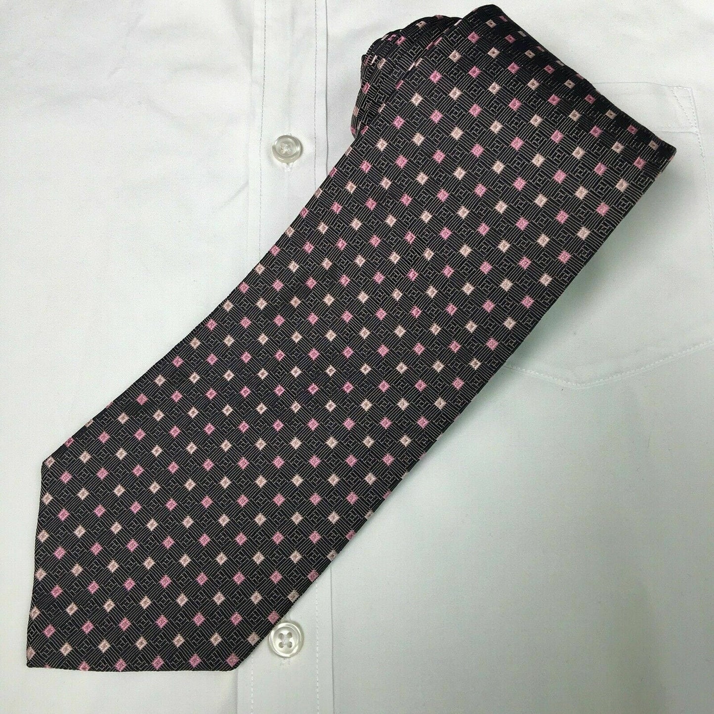 Sophisticated XMI Classic Mens Black Pink Square Pattern Italian Silk Neck Tie - Very Good