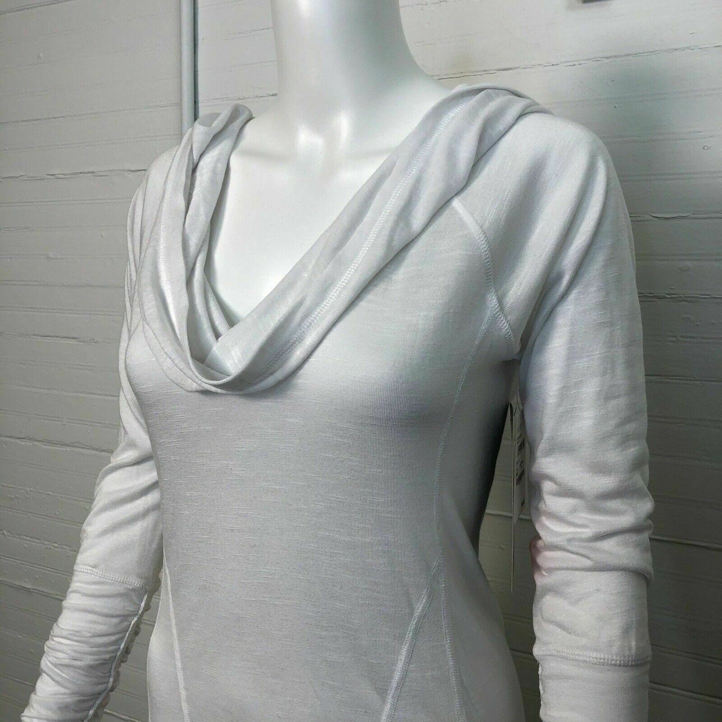 NEW Zella Womens Shirt Size S White Athleisure Sweatshirt Hoodie Nordstrom $58