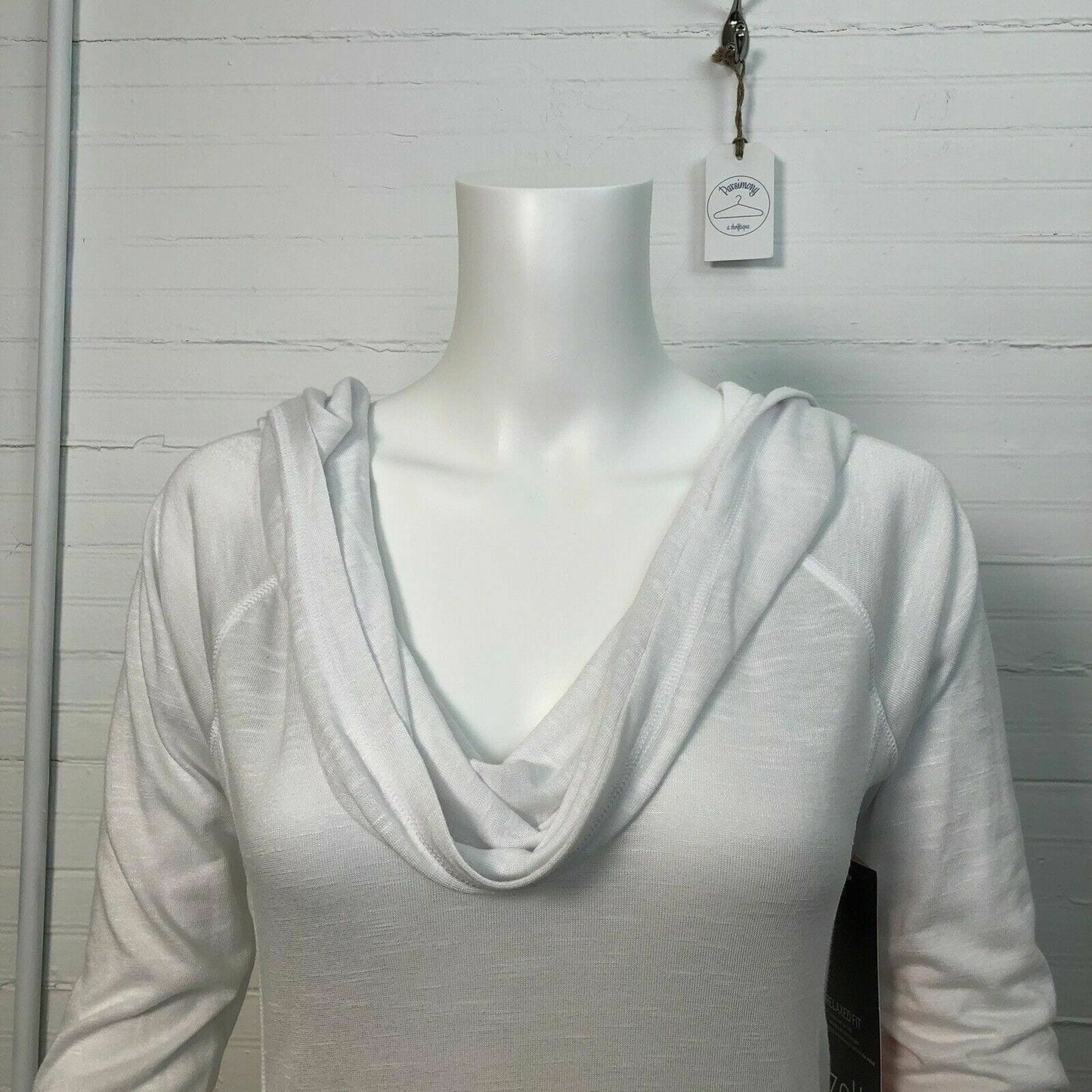 NEW Zella Womens Shirt Size S White Athleisure Sweatshirt Hoodie Nordstrom $58