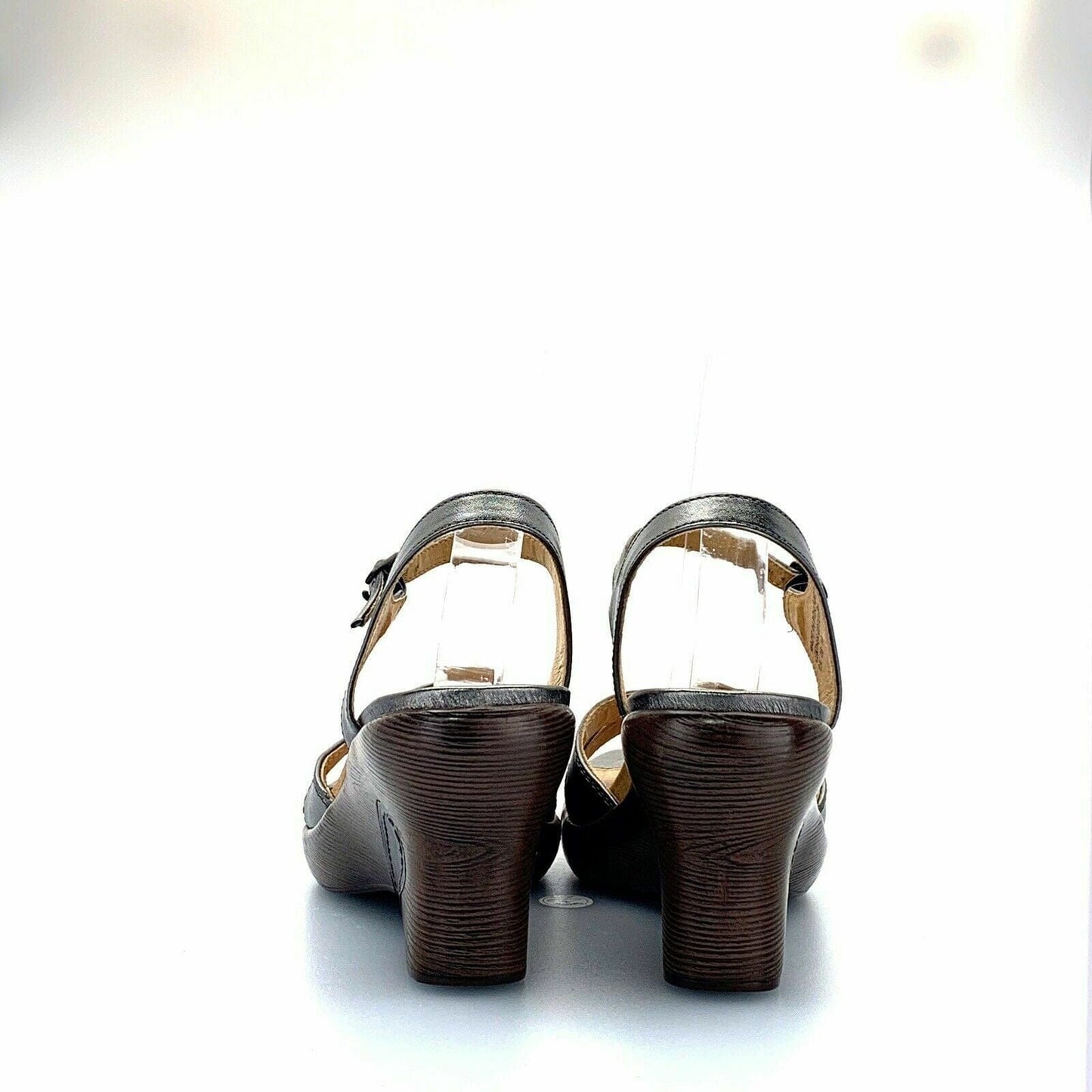 Sanita Womens Shoes Size 39 / 8.5 Silver Leather “Sabina” Buckle Strap Sandals - parsimonyshoppes