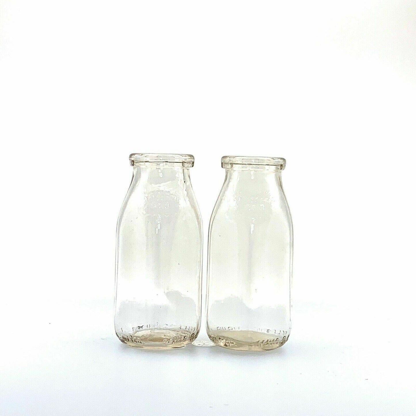 Duraglas Meadow Gold Milk Bottles (set Of 2) 1/2pt Owens Illinois Glass Company - parsimonyshoppes