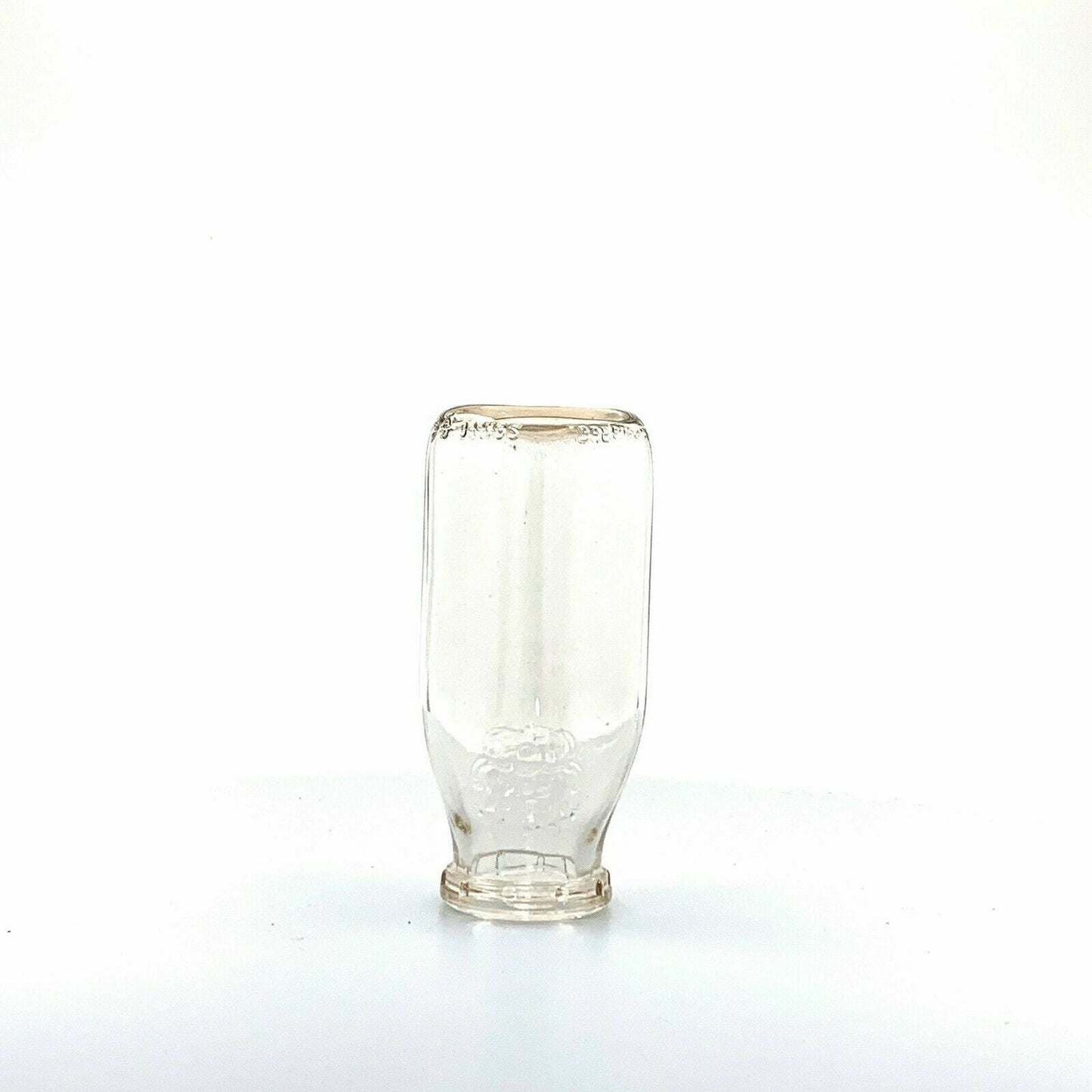 Duraglas Meadow Gold Milk Bottles (set Of 2) 1/2pt Owens Illinois Glass Company - parsimonyshoppes