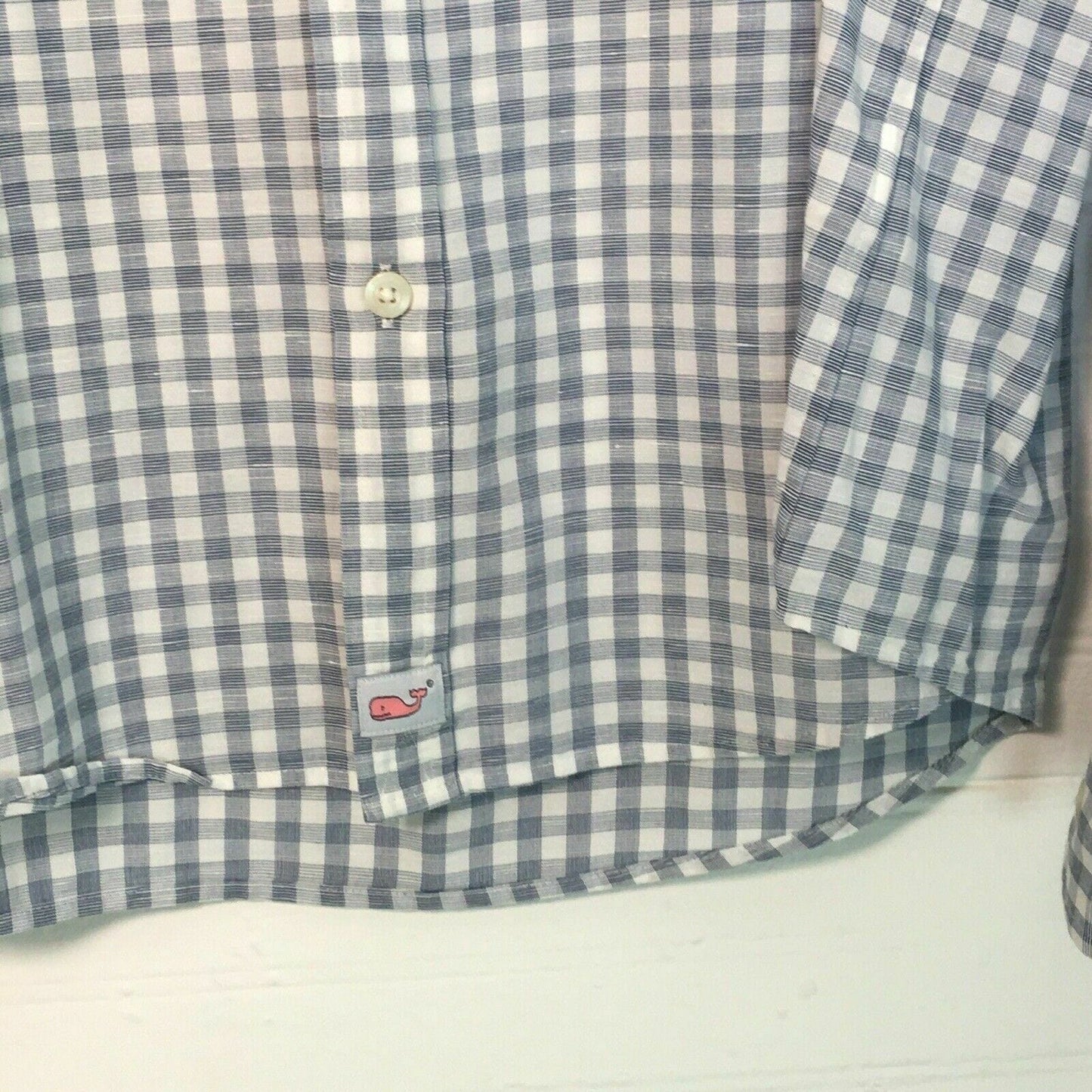 Sophisticated Vineyard Vines Men's Gray White Check Plaid Button-Up Shirt L Long Sleeve