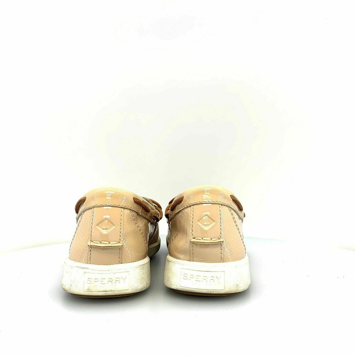 SPERRY Top-Sider Womens Size 9.5M Beige Cream Boat Shoes Textured Patent Leather