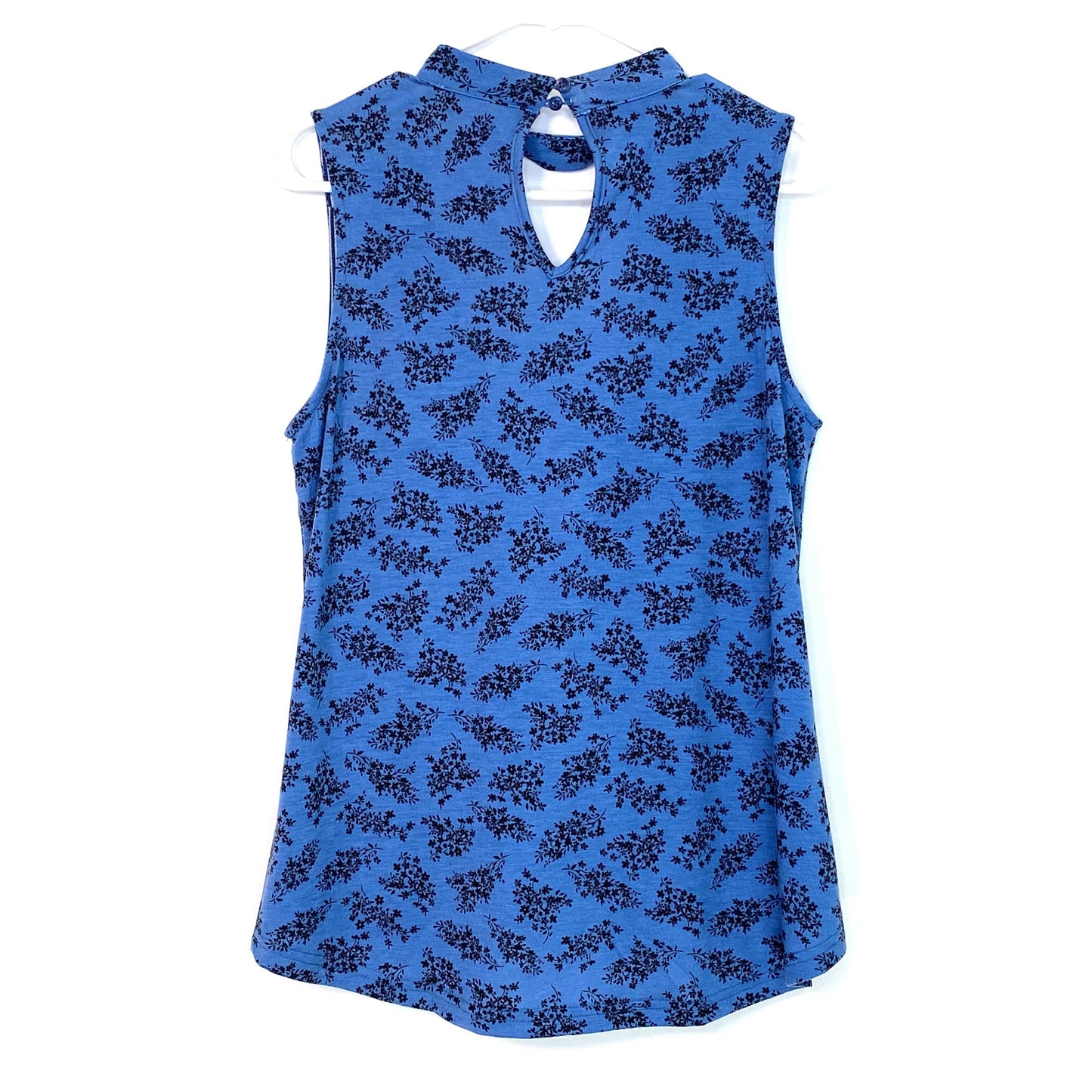 Hem & Thread Womens Choker Neck Size M Blue Floral Sleeveless Blouse Top