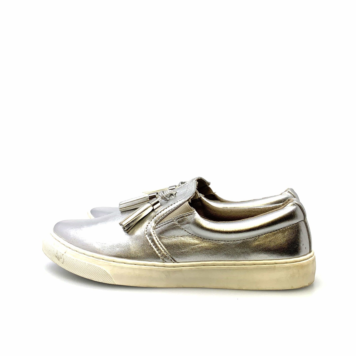 SODA Womens Size 11 Silver Tassled Loafer Sneakers