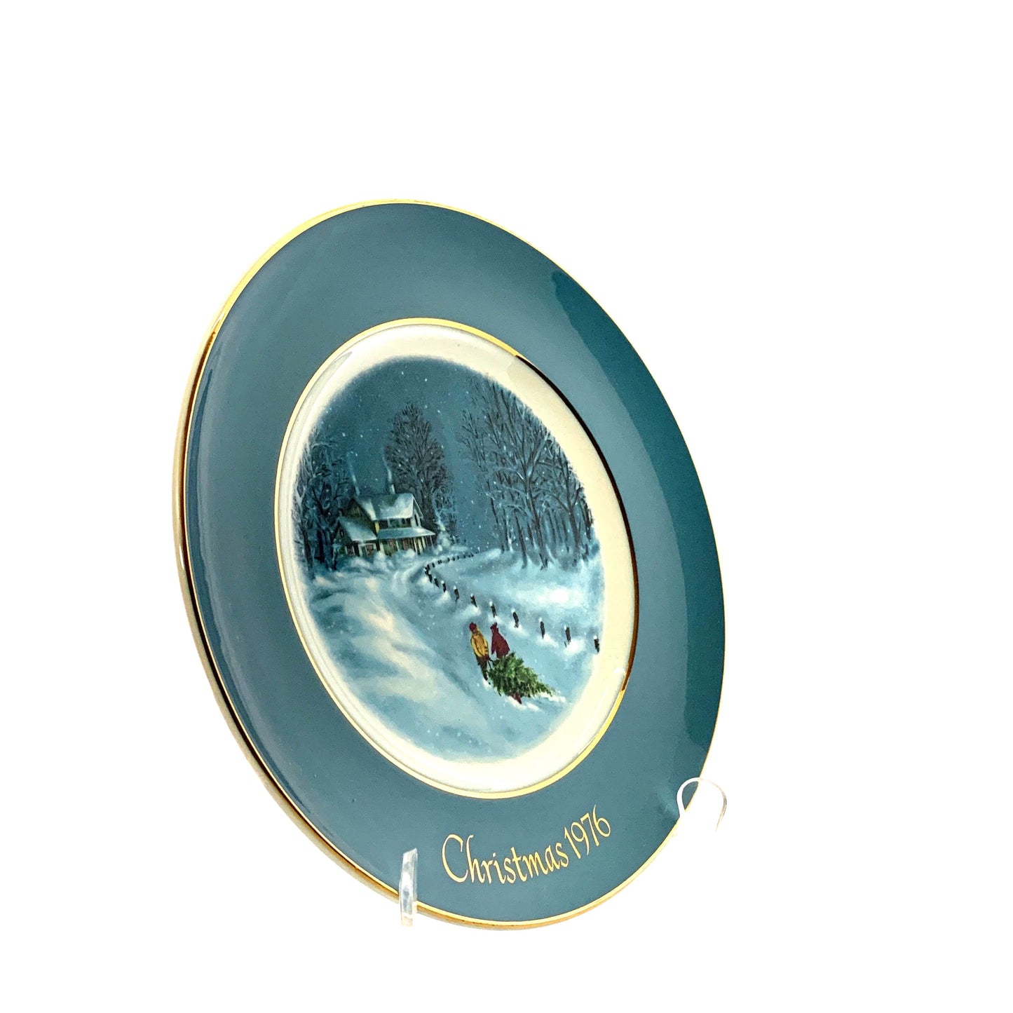 Vintage Avon Christmas Plate Series Third Edition “Bringing Home The Tree” 1976