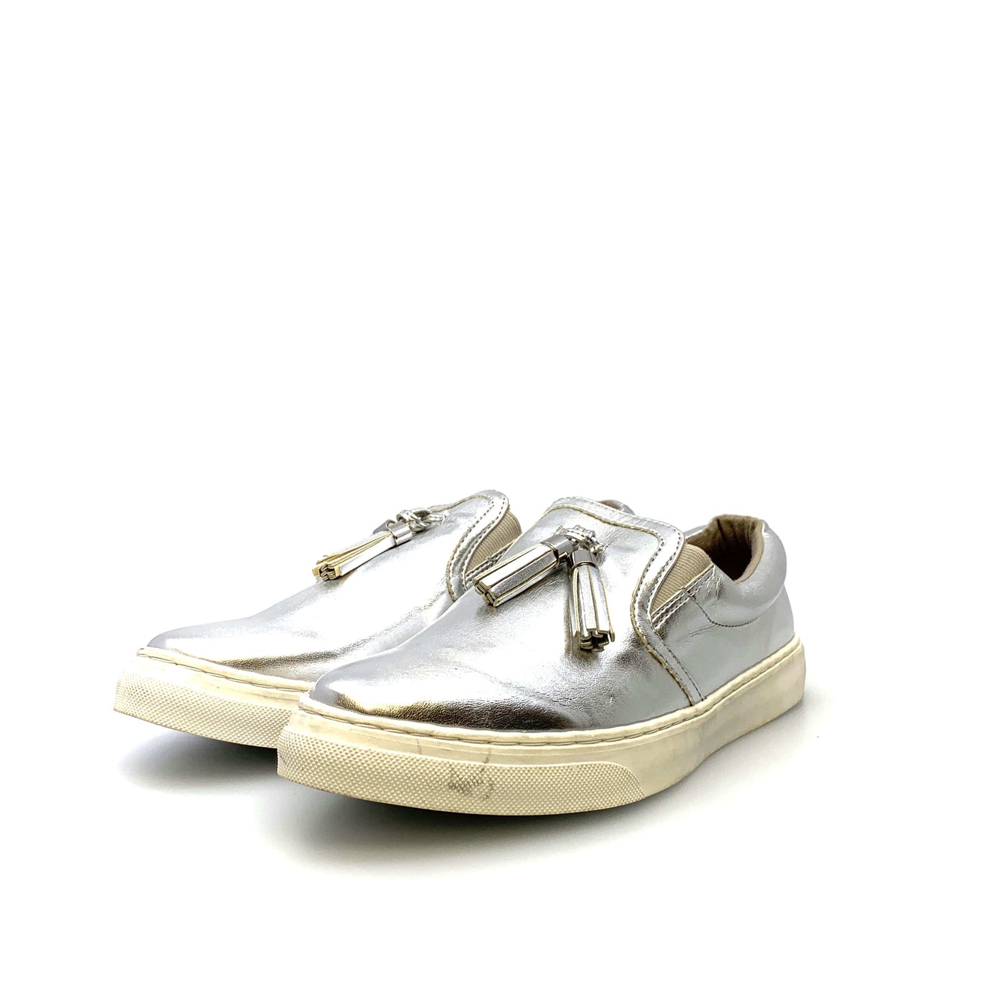 SODA Womens Size 11 Silver Tassled Loafer Sneakers